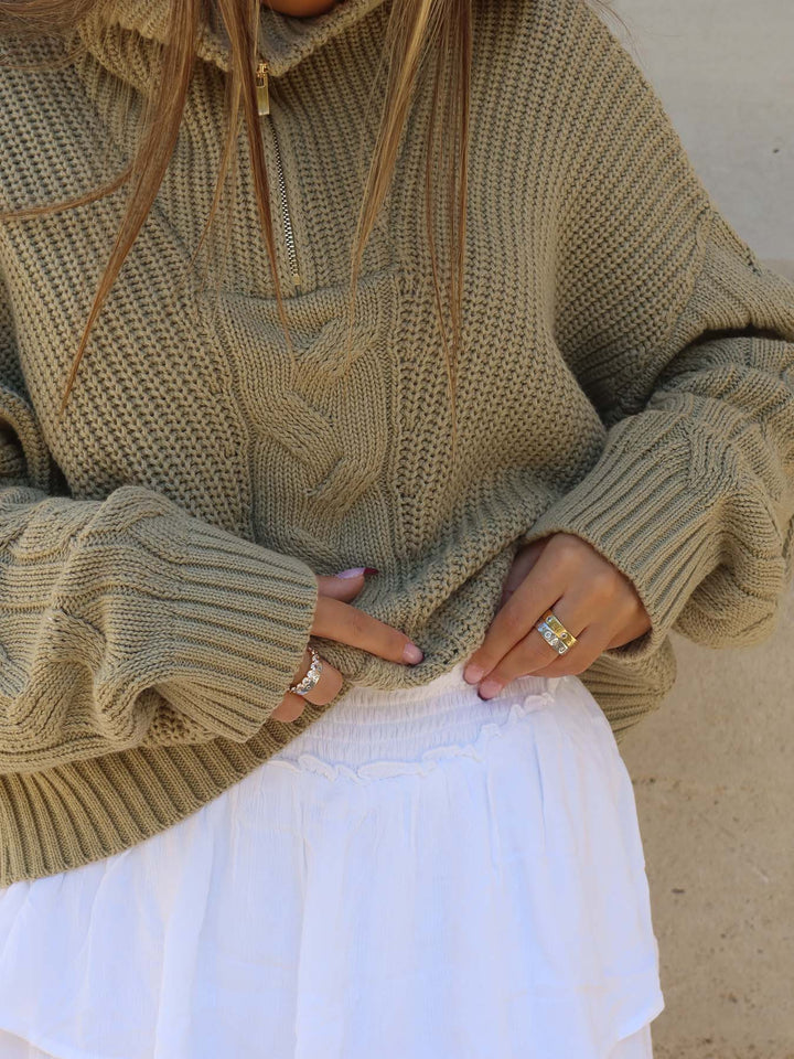 KNITTED - Half-Zip Sweater • Pistachio
