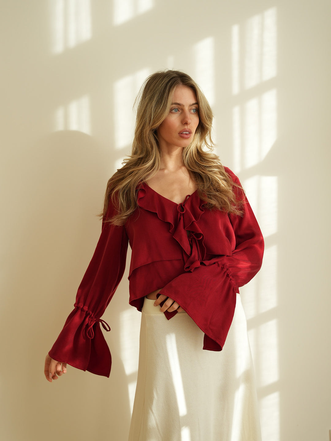 ROMANTIC - Longsleeve Volant Blouse • Bordeaux