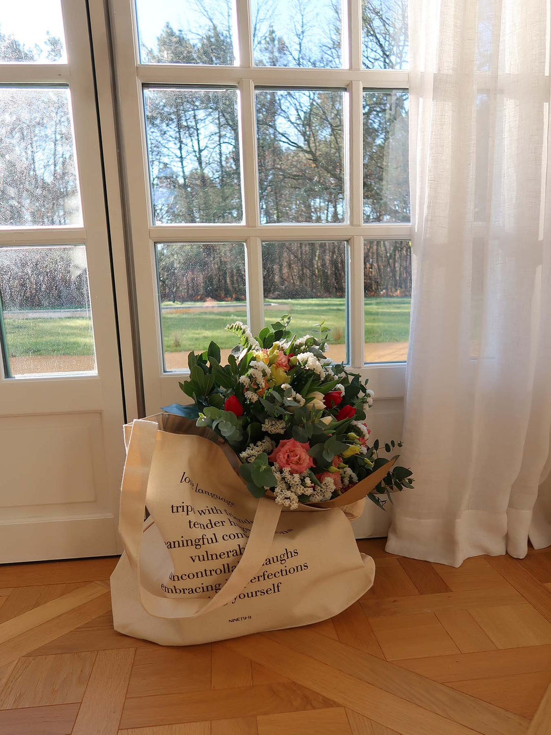 LOVE LANGUAGE - Tote Bag • Nature