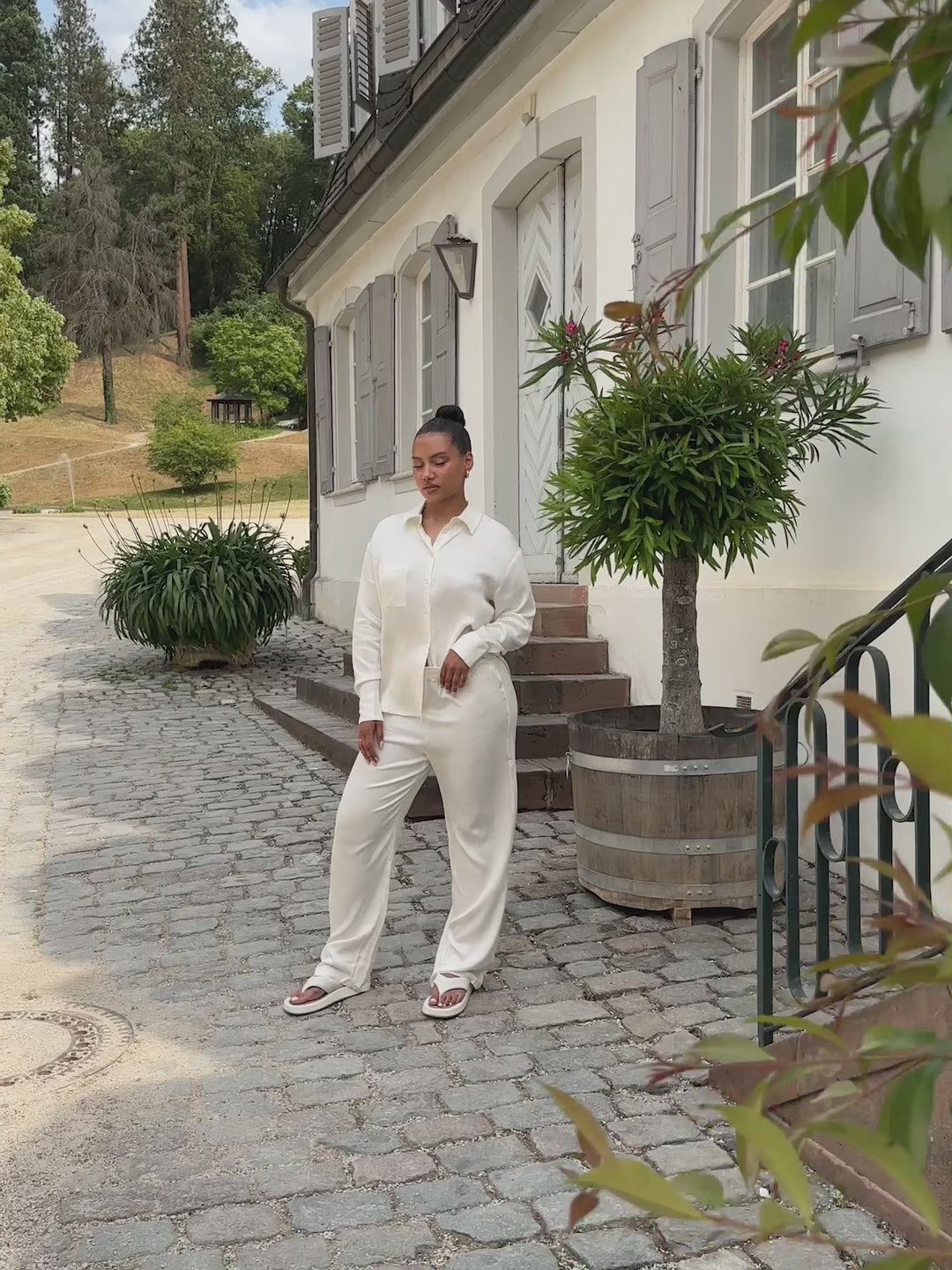 ROMANTIC - Wide Leg Pants • Oyster