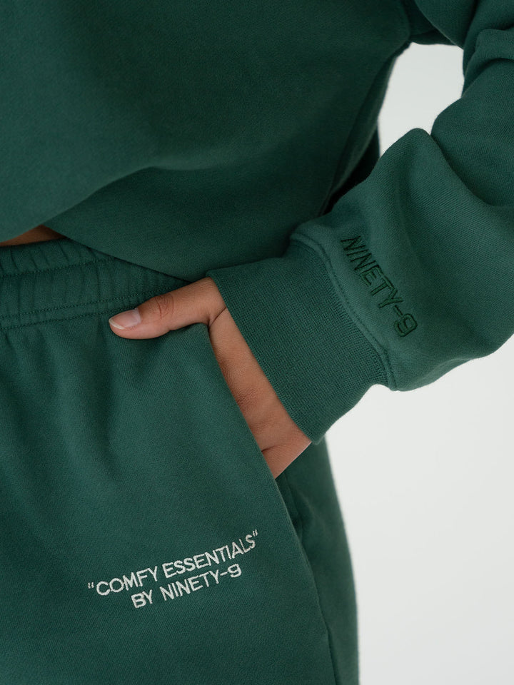 SET - ESSENTIALS - COLLEGE SWEATER AND SWEATPANTS • FOREST GREEN