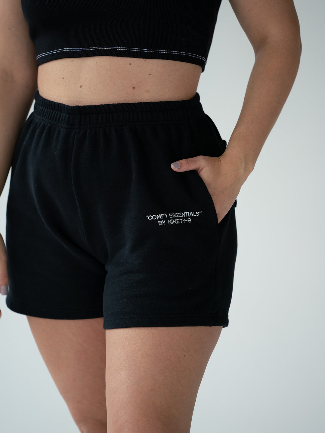 SET - ESSENTIALS - RIBBED CROPPED TOP AND SHORTS • BLACK