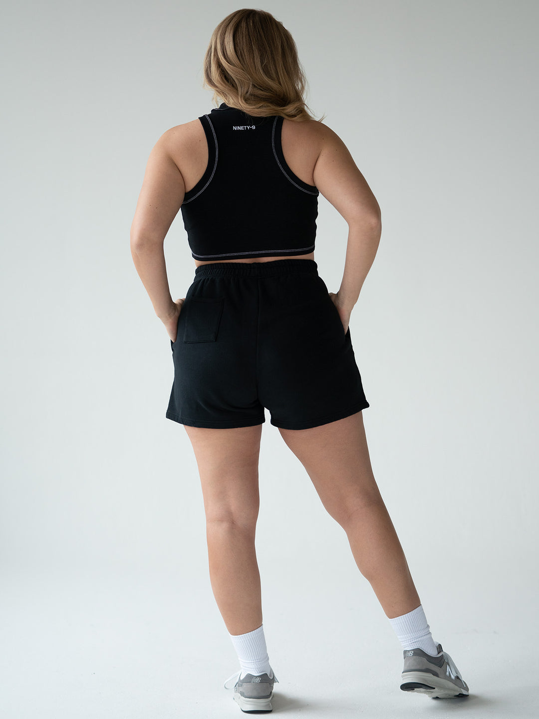 SET - ESSENTIALS - RIBBED CROPPED TOP AND SHORTS • BLACK