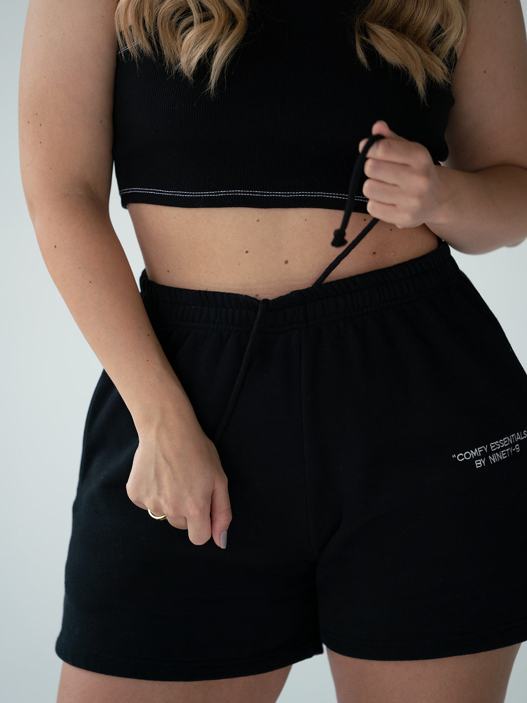 SET - ESSENTIALS - RIBBED CROPPED TOP AND SHORTS • BLACK