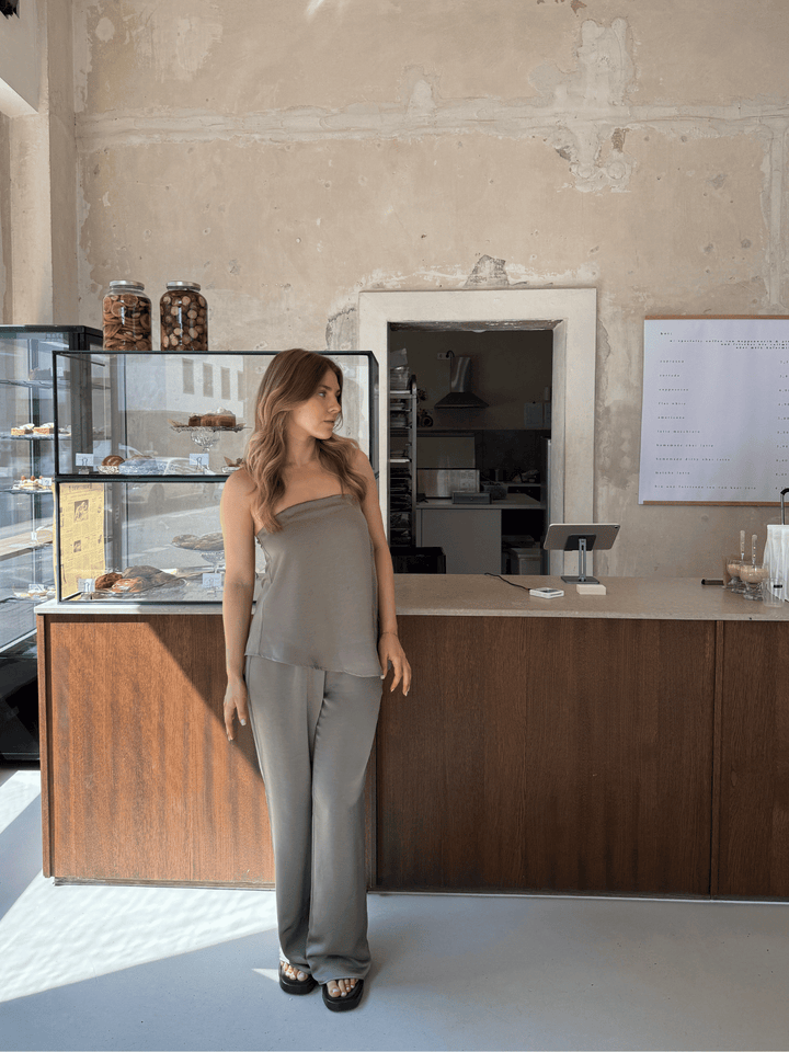 IVY - Straight Leg Pants • Stone