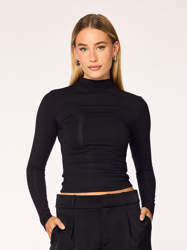 CORE - Turtleneck Longsleeve • Black