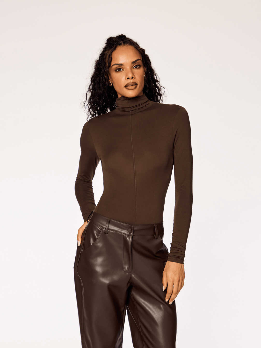 SMOOTH - Turtleneck Longsleeve Body • Cocoa
