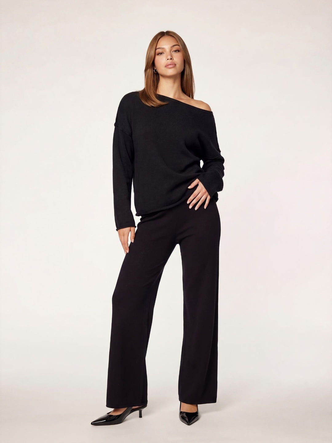 FAYE - Off-Shoulder Sweater • Black