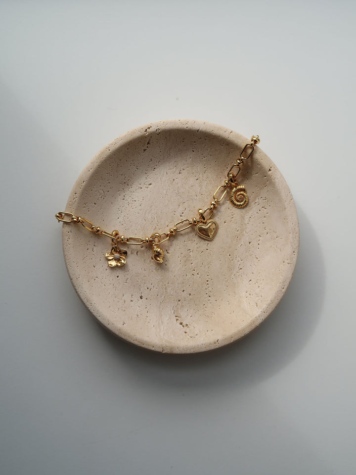 ANGEL HEART - Charm • Color: 18K Yellow Gold