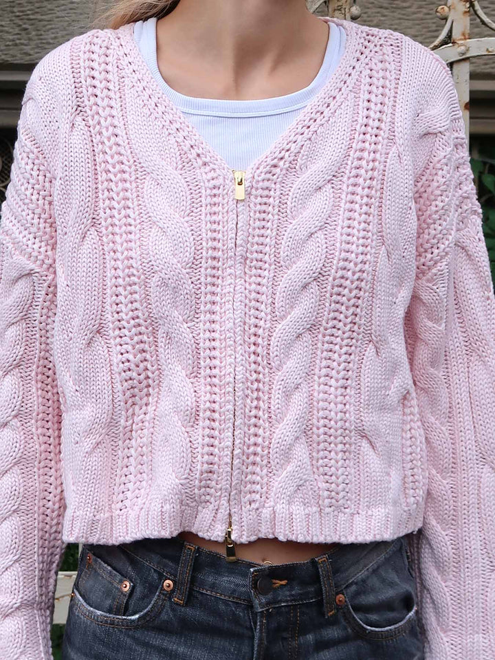 KNITTED - Cropped Braid Cardigan • Light Blossom