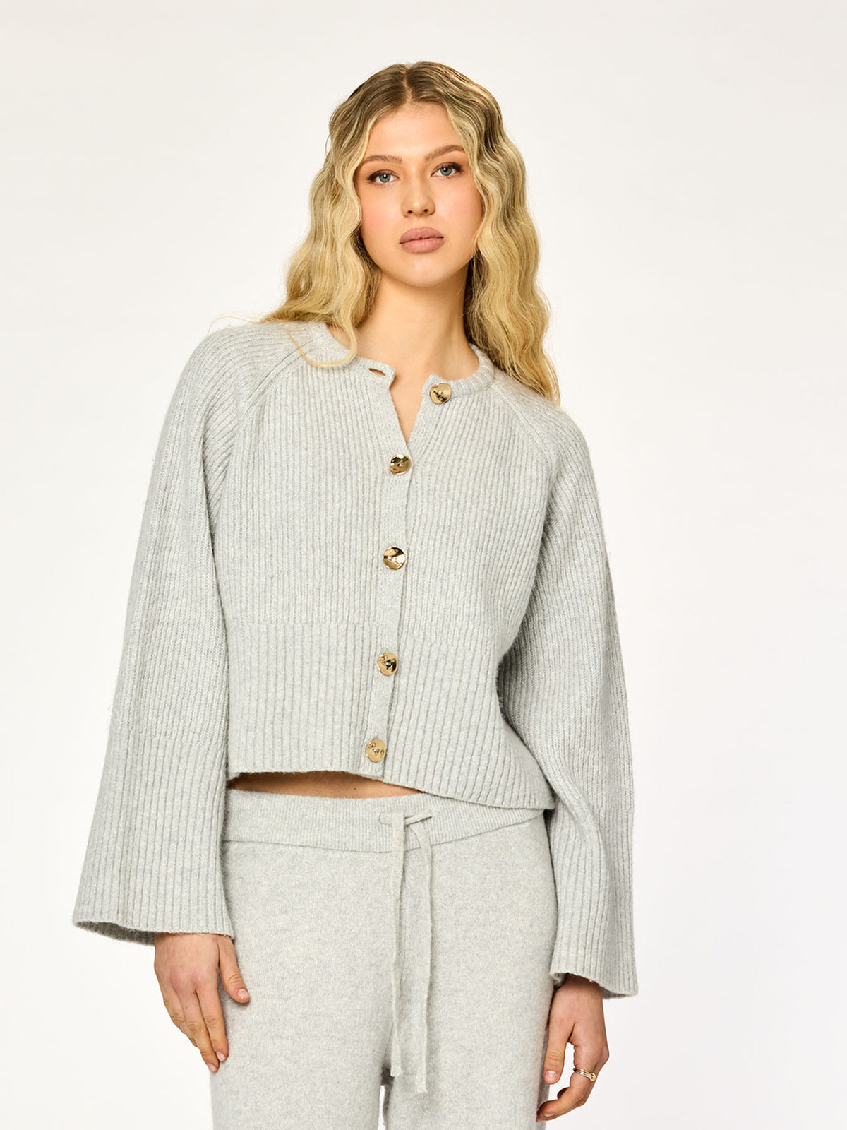 HEATHER - Knit Cardigan • Light Grey