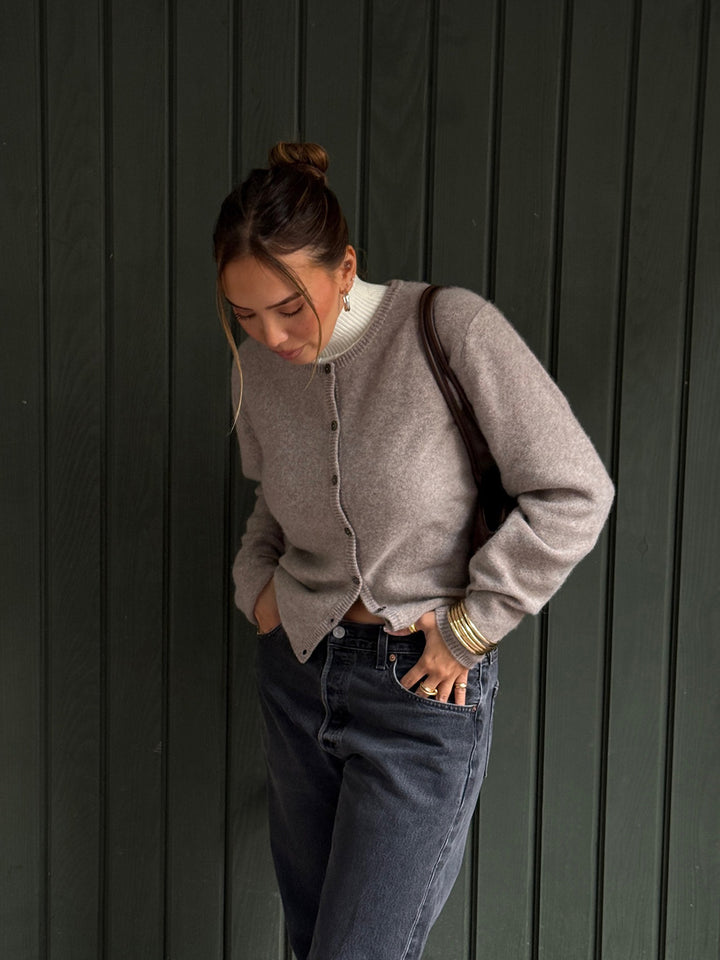 CASHMERE - Buttoned Cardigan • Mocha