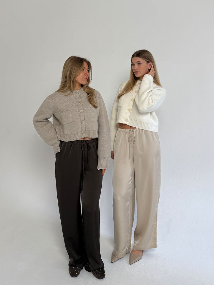 RUNE - Buttoned Cardigan • Almond