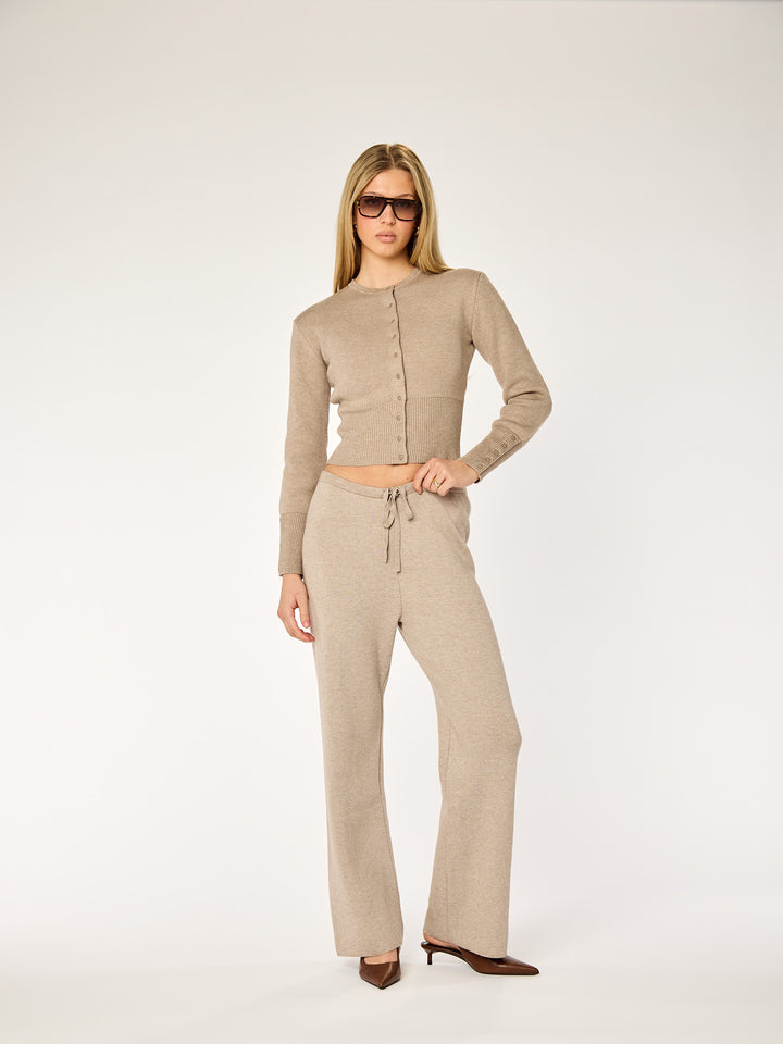 FAYE - Fitted Cardigan • Mushroom