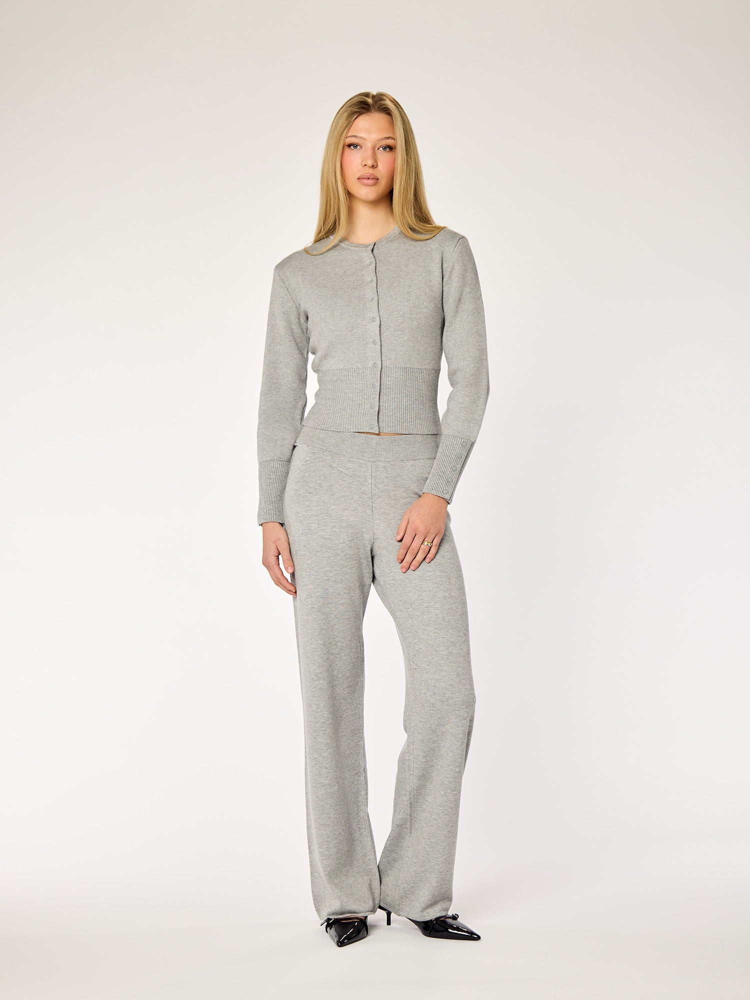 FAYE - Fitted Cardigan • Grey – NINETY-9