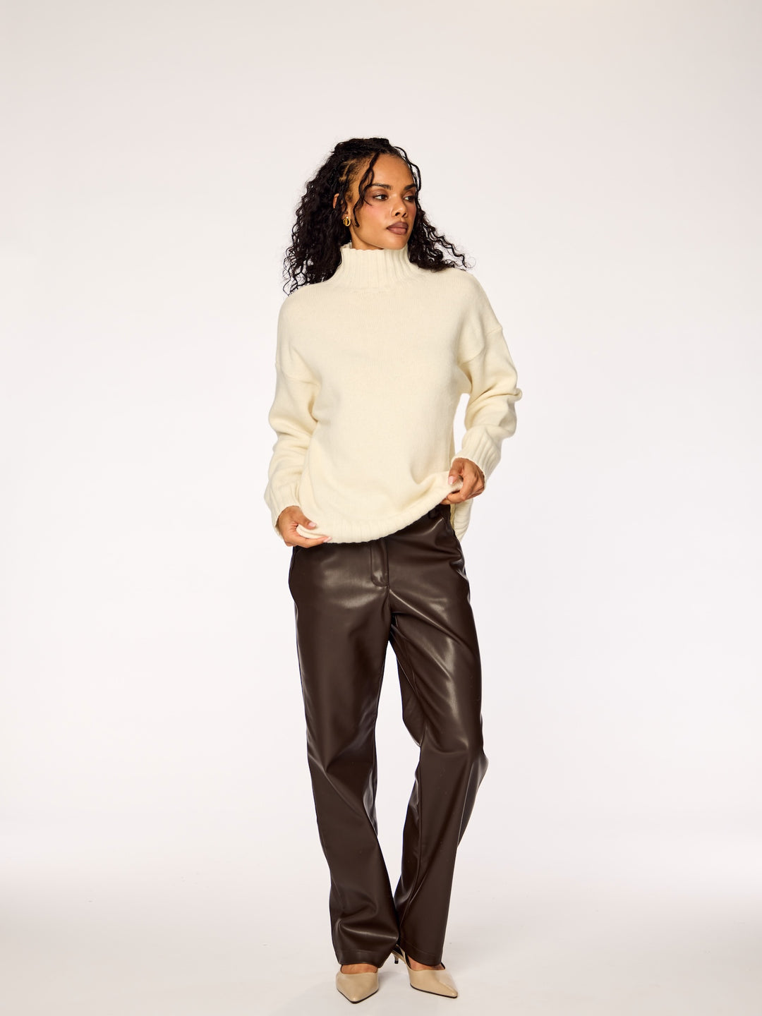 SORA - High Neck Sweater • Cream