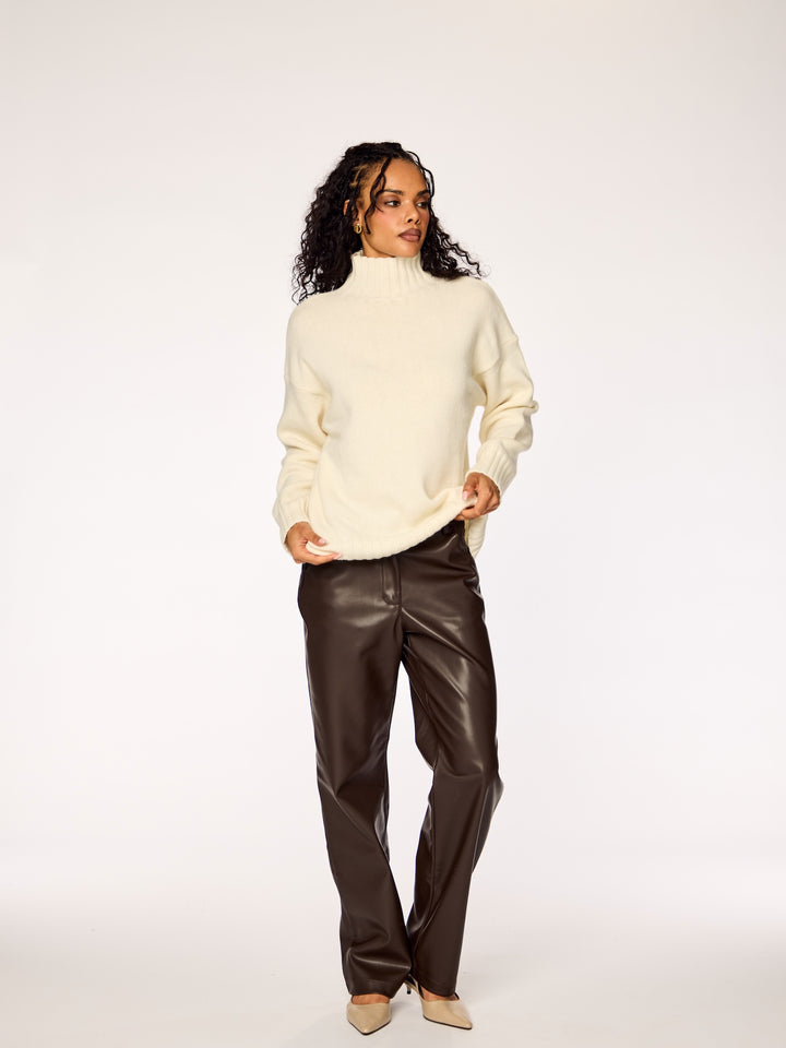 SORA - High Neck Sweater • Cream