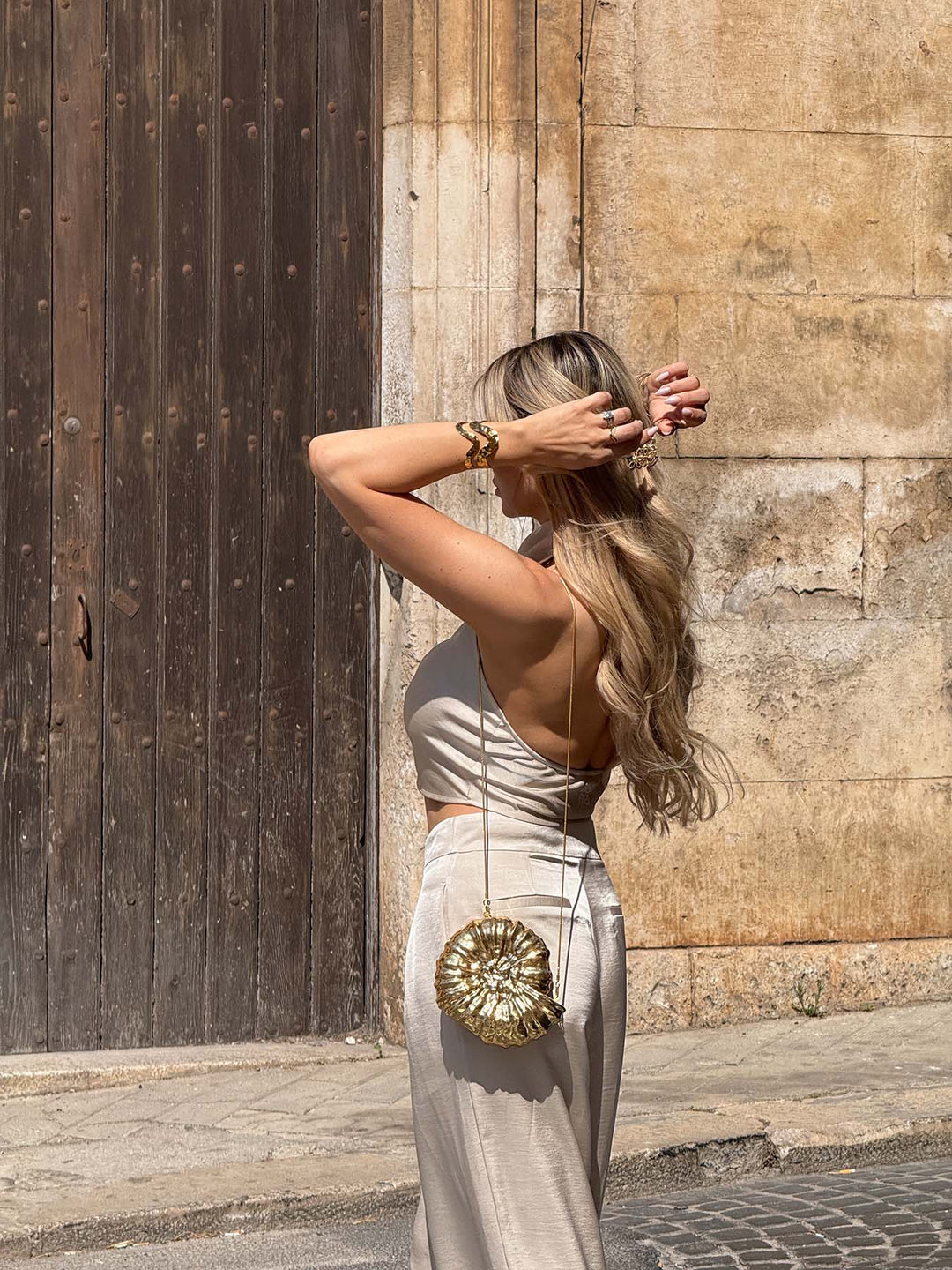 IVY - Halter Top • Champagne