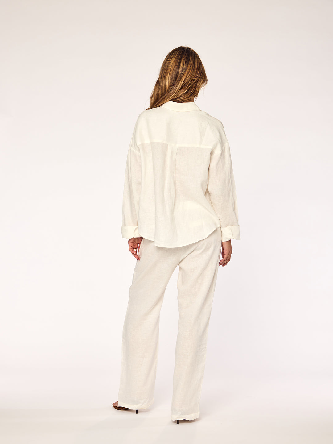 EIRA - Linen Blouse • Cloud