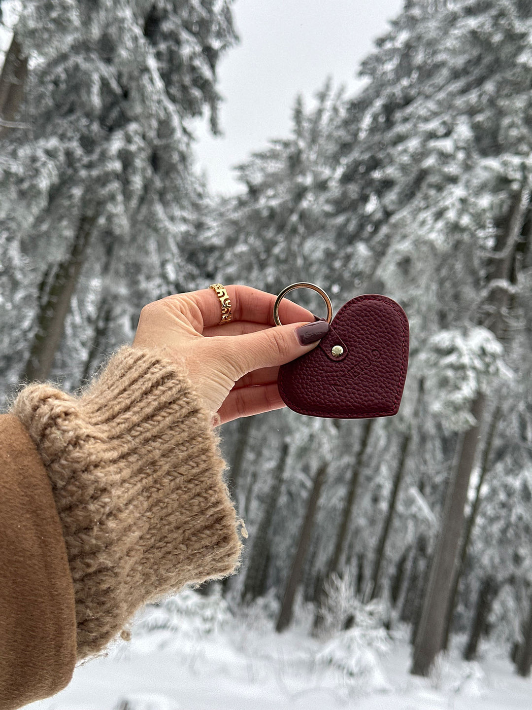 KIND-HEARTED - Key Ring • Bordeaux