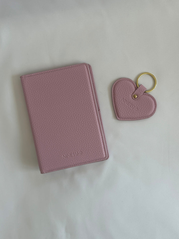 PASSPORT HOLDER • Soft Pink