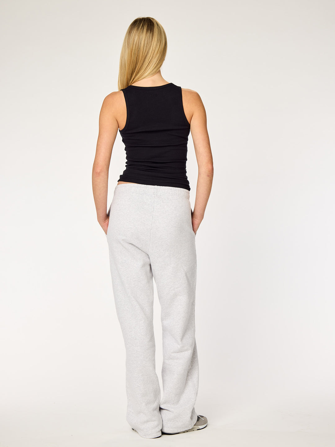 ESSENTIALS - Straight Leg Sweatpants • Light Grey