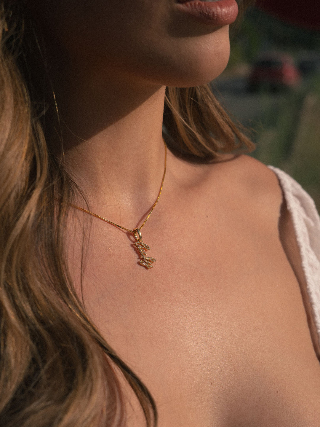 LUCKY - Charm • Color: 18K Yellow Gold