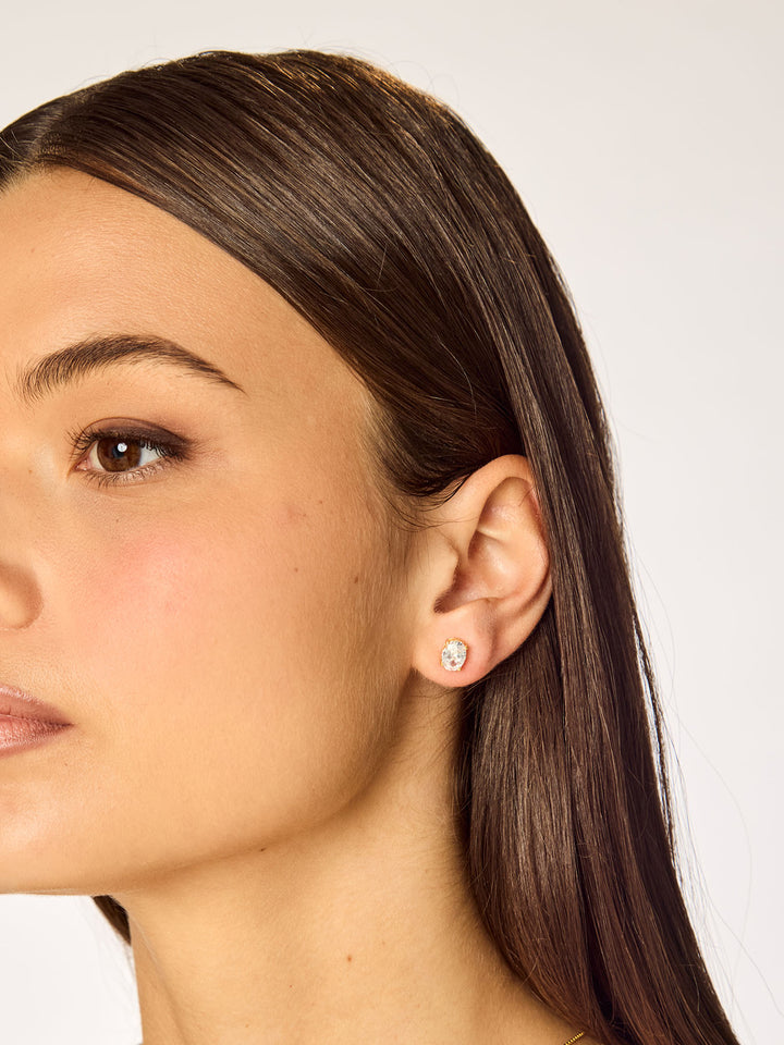 OVAL CUT - Studs • Color: Gold Vermeil