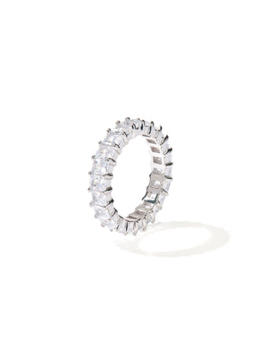 LADY - Ring • Color: White Gold