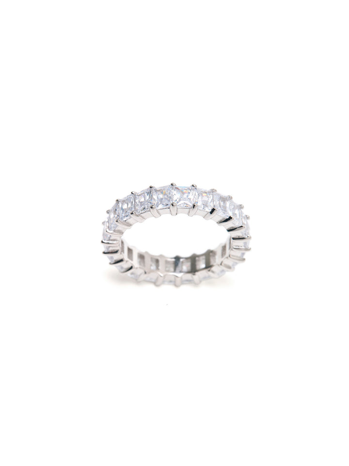 LADY - Ring • Color: White Gold