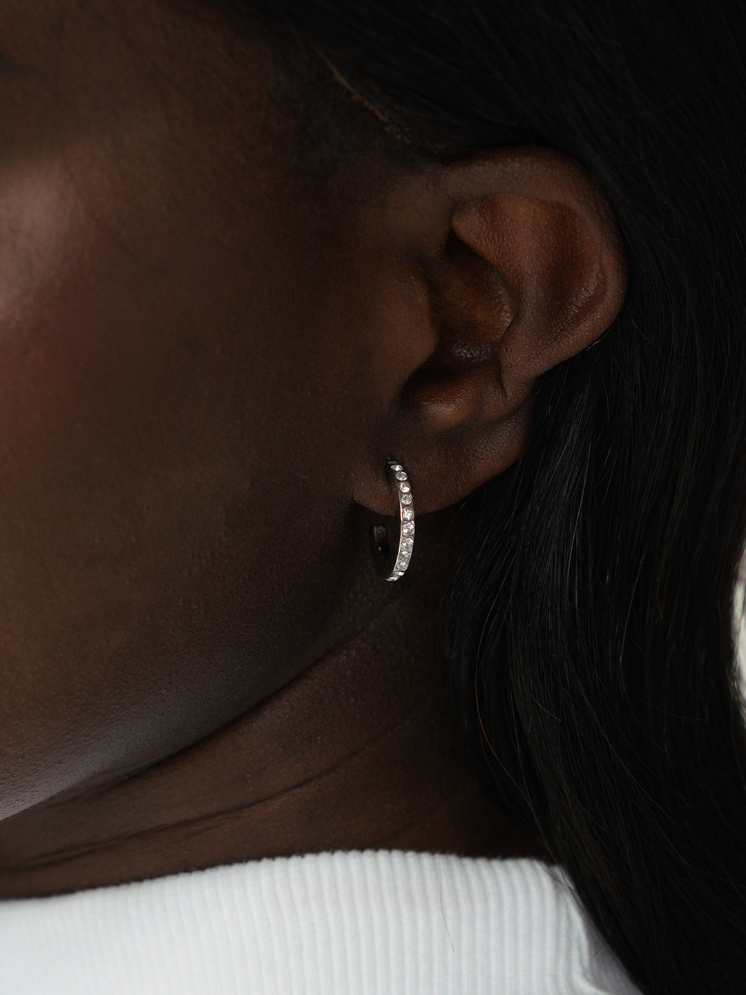 ICONIC - Earrings • Color: White Gold