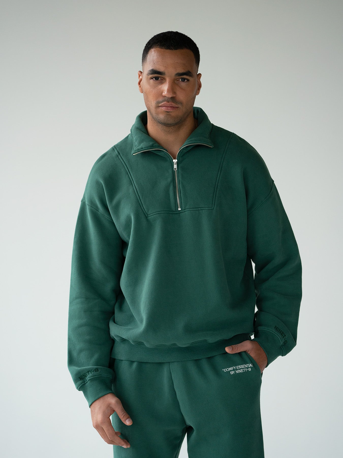 ESSENTIALS - Half-Zip Sweater • Forest Green – NINETY-9